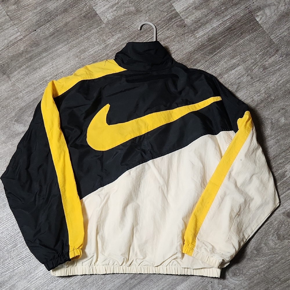 Vintage Nike Men's Black, Yellow, and Cream Windbreaker